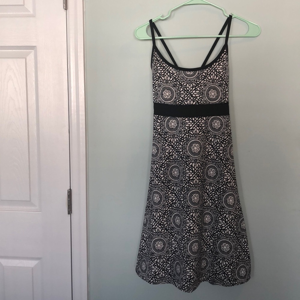 Soybu built in bra print dress